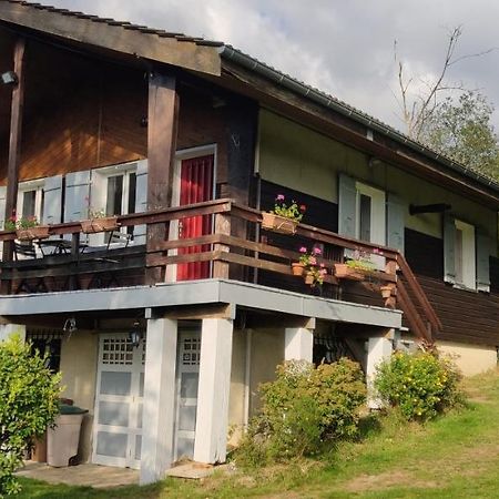 Chalet Deux Chambres Au Calme Saint-Brisson Exteriör bild